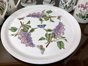 lot 250 image: Lot of PORTMEIRION Dishware