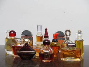 lot 223 image: Collection of Higher End Sample Perfume Bottles