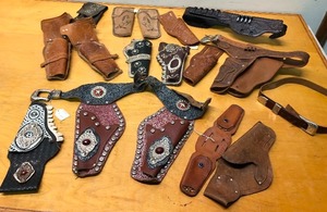 lot 332 image: Awesome Estate Lot of Vintage Cap Gun Holsters