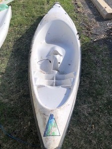 lot 335 image: TREK 10 Kayak