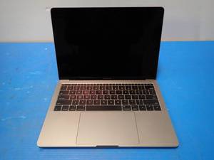 2017 Apple&nbspMacBookPro13,1 &nbspINTEL CORE I5-6360U 0.7 Ghz  8GB LPDDR3 SDRAM  251GB SSD  13.3 screen with 2560 x 1600 Resolution  Includes power adapter and IOS&nbsp