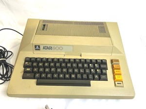 Vintage ATARI 800 Console and Cords