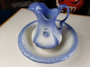 lot 29 image: Ironstone Pitcher and Bowl