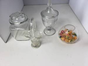 lot 39 image: Glass Containers