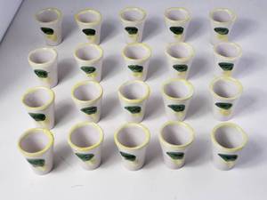 lot 40 image: Lot of 20 Vietri Toschi Lemon Liquor  Shot Glasses