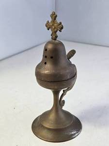 lot 91 image: Brass Incense Burner