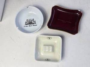lot 99 image: Lot of 3 HotelRestaurant Ashtrays