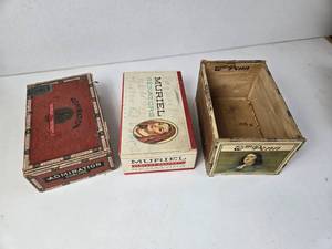 lot 156 image: Cigar Boxes - Wm Penn, Muriel, Admiration