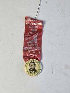 lot 270 image: Odd Fellows Sovereign Grand Sire Alfred Pinkerton Pin from 1898