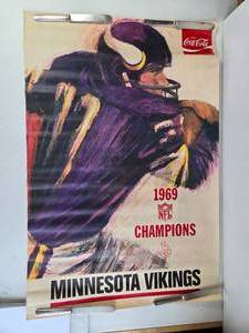lot 373 image: Minnesota Vikings 1969 NFL Champions Poster