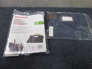 2 Honeywell Key Lock Deposit Bags N...