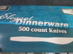 Case of 500 Elegant Dinnerware Kniv...