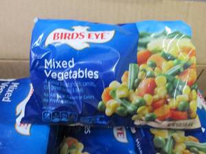 Case of 12- 16 oz Bags FROZEN Bird...
