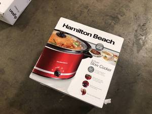 Hamilton Beach 8 Qt. Red Slow Cooker    Customer Returns See Pictures