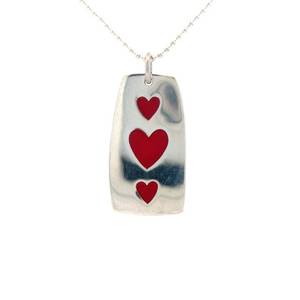 Designer Ann Harvey Three Heart Red Enamel Dog Tag Pendant & Chain Necklace