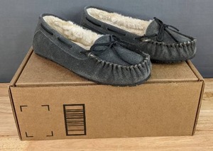 lot 32E image: Sperry Moccasins Womens Size 9 N