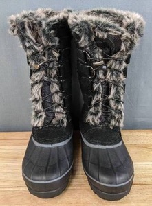 lot 51 image: New Lands End Womens Size 6 Black Winter Boots H