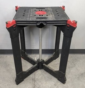 lot 198 image: 30 Collapsible Work Table H
