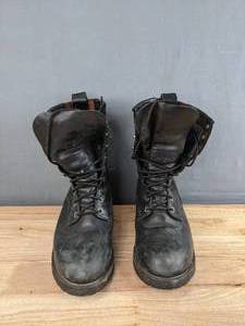 lot 214 image: Mens Size 10 Red Wing Waterproof Black Work Boots H