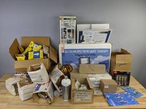 lot 234 image: Large Assortment of Lightbulbs and Fixtures H