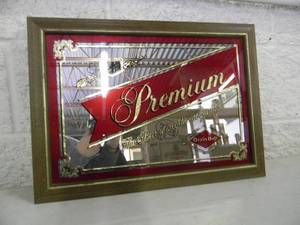 lot 22 image: VINTAGE GRAIN BELT PREMIUM BAR MIRROR  SIGN THE BEER OF EXCEPTIONAL QUALITY - NICE - GREAT OLD SCHOOL PIECE - APPROX 20 By 15 - SEE PICTURES