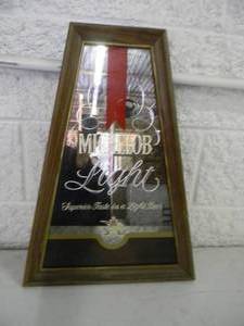 lot 37 image: Vintage MICHELOB LIGHT BAR SIGN  MIRROR - NICE - COOL OLD SCHOOL PIECE - APPROX 14 By 20 - SEE PICTURES
