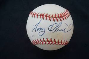 Signed Baseball Twins Player Tony Oliva