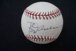 Signed Baseball Rod Carew