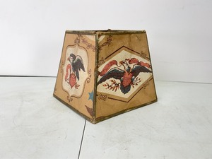 lot 220 image: Antique Lamp Shade