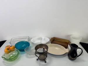 lot 236 image: Vintage Kitchenware