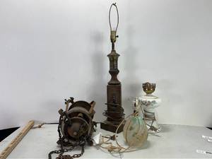 lot 36 image: LAMP LOT METAL OUTDOOR LAMP WOULD MAKE GREAT STEAMPUNK INDUSTRIAL STYLE