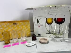 lot 44 image: NEW STEM WINE GLASSES, OTHER VARIOUS DRINKING GLASSES, TRINKET HOLDERS AND AVON LOG CABIN