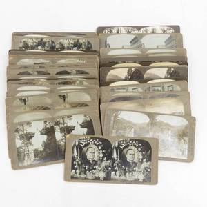 lot 79 image: Grouping of 40 Antique Stereoview Cards