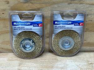 lot 67 image: VULCAN Lot of 2- Wheel Wires with Hole 4 Corse