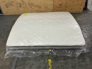 lot 70 image: King Size 10.5 Firm Hybrid Mattress- 76 x 79