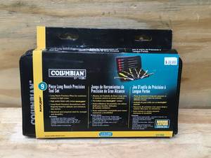 lot 21 image: Columbian By Wilton 9 Piece Long Reach Precision Tool Set
