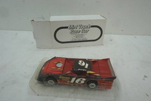 Dirt Track Race Car #16 Diecast Models Sale 124
