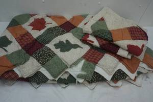 Twin Quilt and two shams (needs repair)
