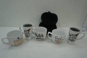 Halloween Large Size Coffee Mugs & Black Pumpkins decor