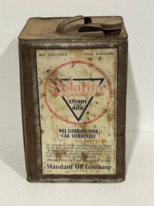 Polarine Oil Can