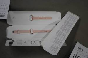 lot 779 image: Apple Watch Wrist Band