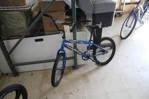 lot 847 image: Huffy Rock It 16 Boys Single-speed BMX Bike 12 BlueBlackWhite Frame