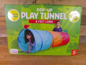 lot 169 image: Chuckle & Roar Pop-up Play Tunnel-Distressed Packaging
