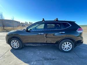 2015 Nissan Rogue S - 2 OWNERS