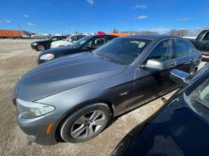 2013 BMW 528XI - AWD