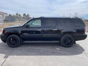 2008 GMC Yukon XL Denali - 4X4