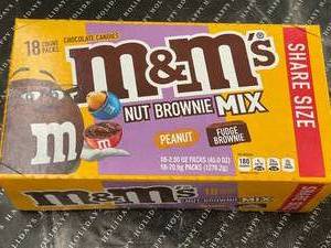 lot 23 image: M&Ms Box of 18 Nut Brownie Mix