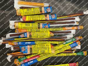 lot 619 image: Slim Jim Bundle