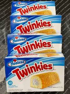 lot 21 image: Twinkies 4 Boxes of 10