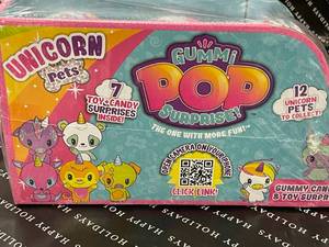 lot 128 image: Gummi Pops Unicorn Pets 2 packs of 6